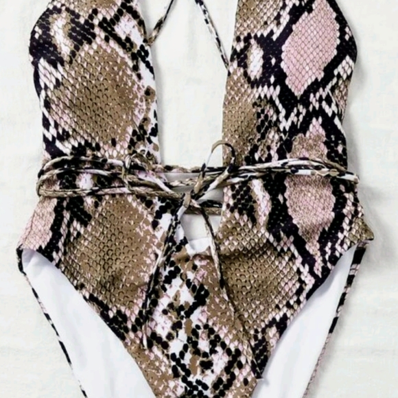 1 PC 👙 - Picture 2 of 5